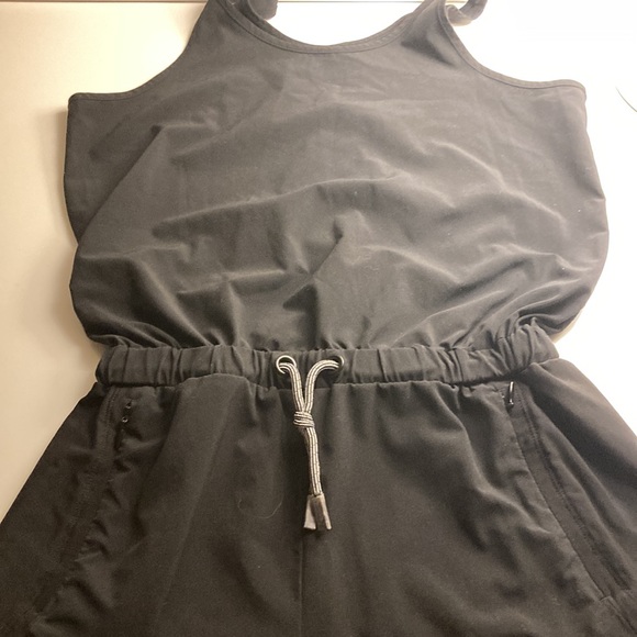 Athleta Girl All In Romper, Black Romper, Size XL/14 - Picture 4 of 7